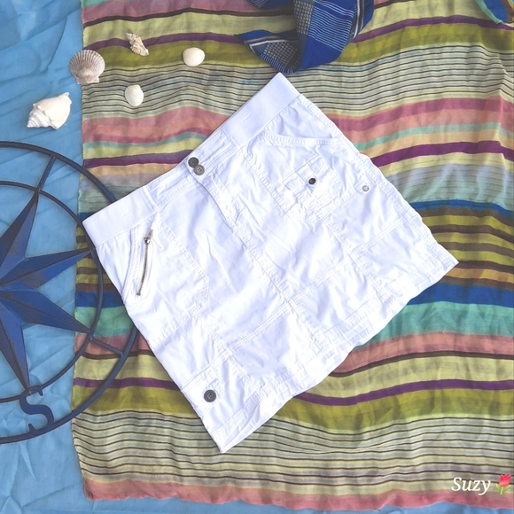 REVOLUTION White Cotton Cargo Skirt - Picture 5 of 5